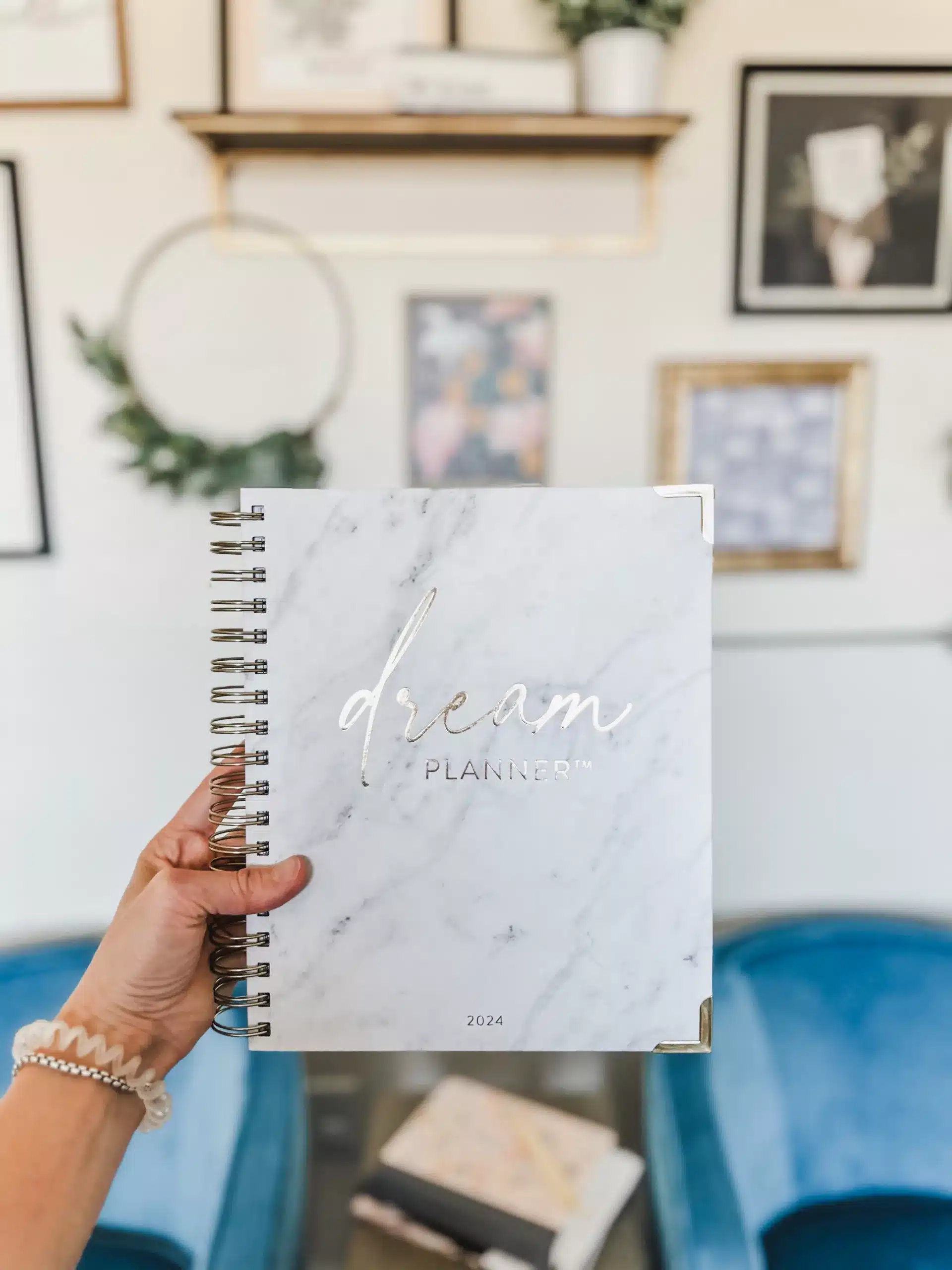 Daily Planner Must-Haves - Choosing The Perfect Paper Planner